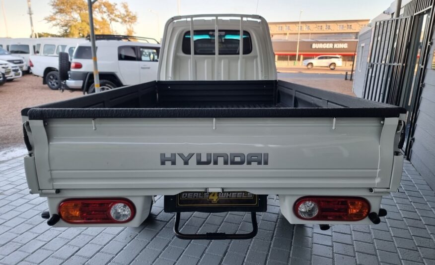 2018 HYUNDAI H100 2.6D F/C D/S