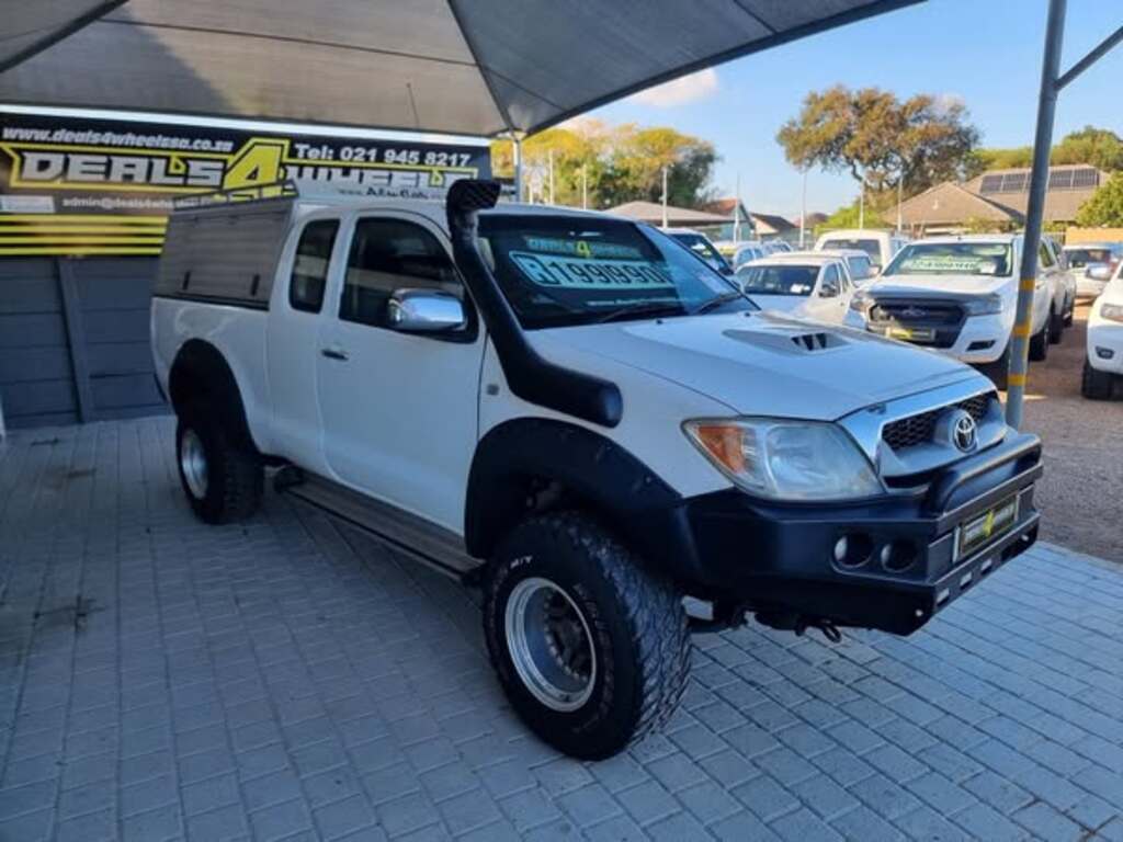 2011 TOYOTA HILUX 3.0D-4D RAIDER XTRA CAB P/U S/C