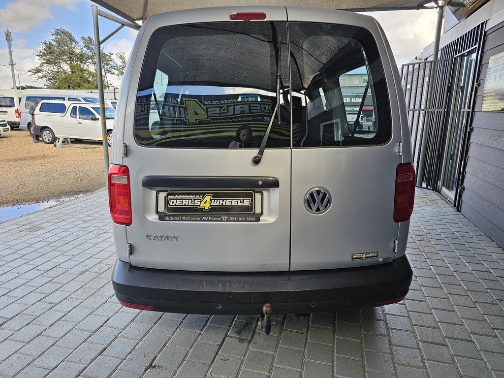 2018 VOLKSWAGEN CADDY4 MAXI CREWBUS 2.0 TDi DSG