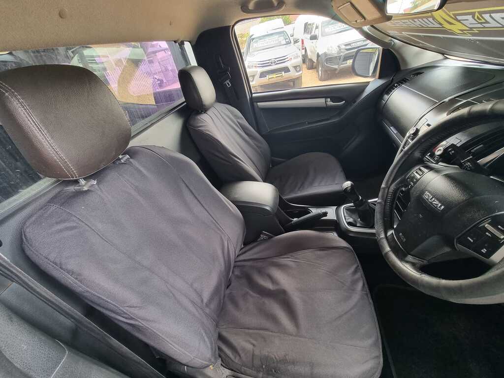 2013 ISUZU KB 300 D-TEQ LX P/U S/C