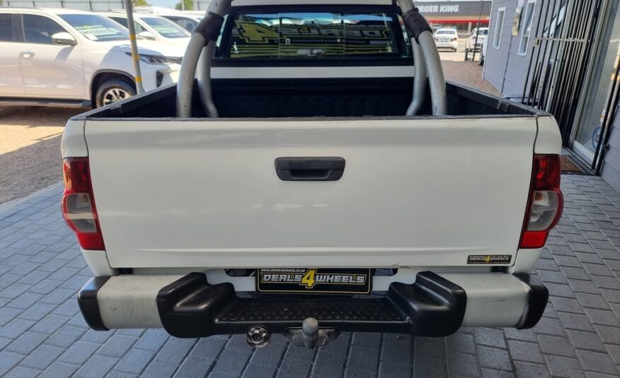 2009 ISUZU KB240 LE P/U D/C