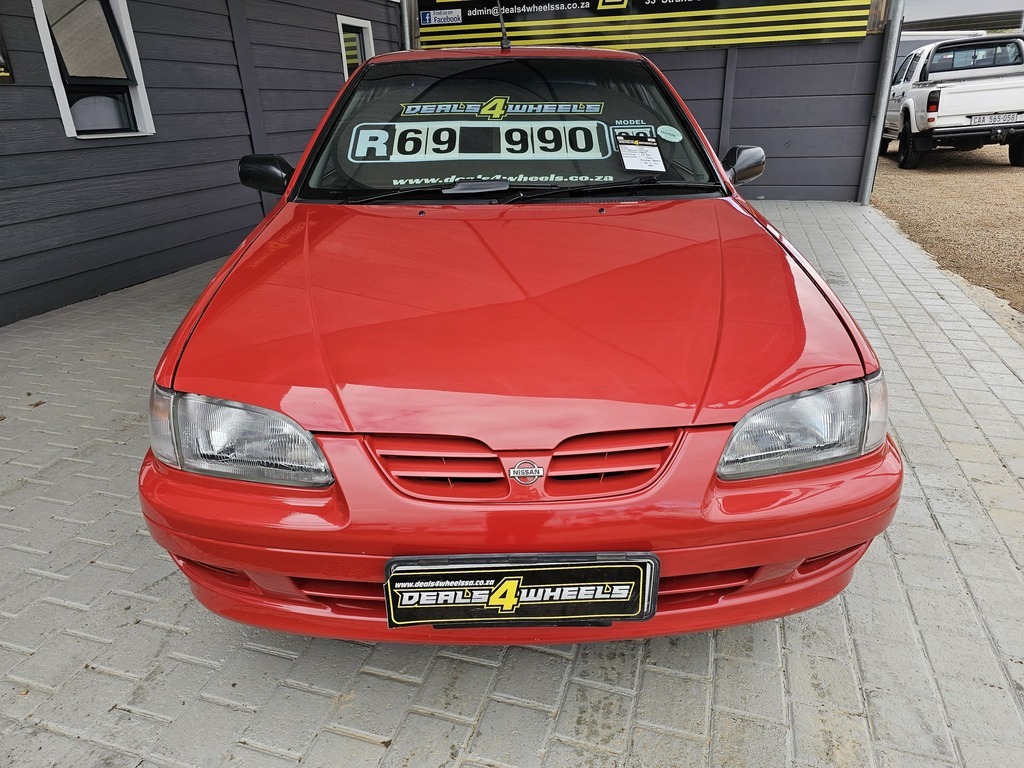1999 NISSAN SENTRA 160 Si A/C