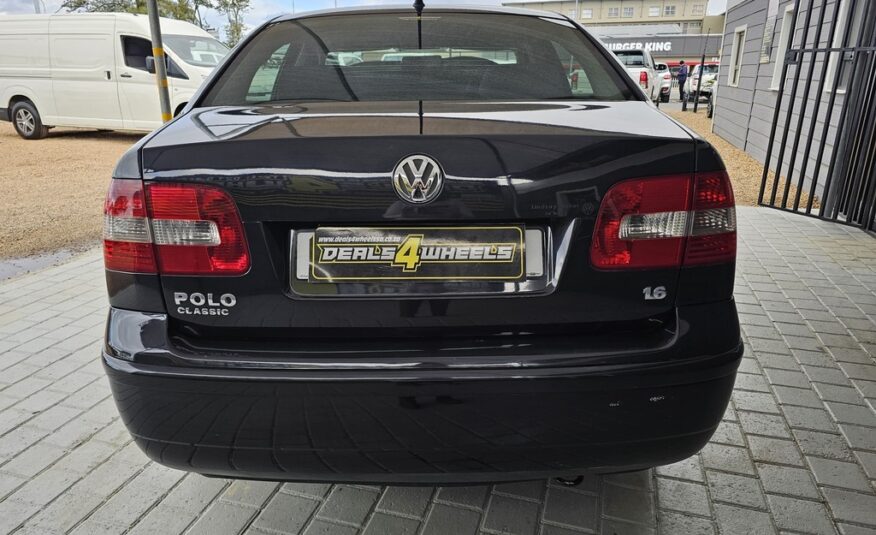 2005 VOLKSWAGEN POLO CLASSIC 1.6 TRENDLINE