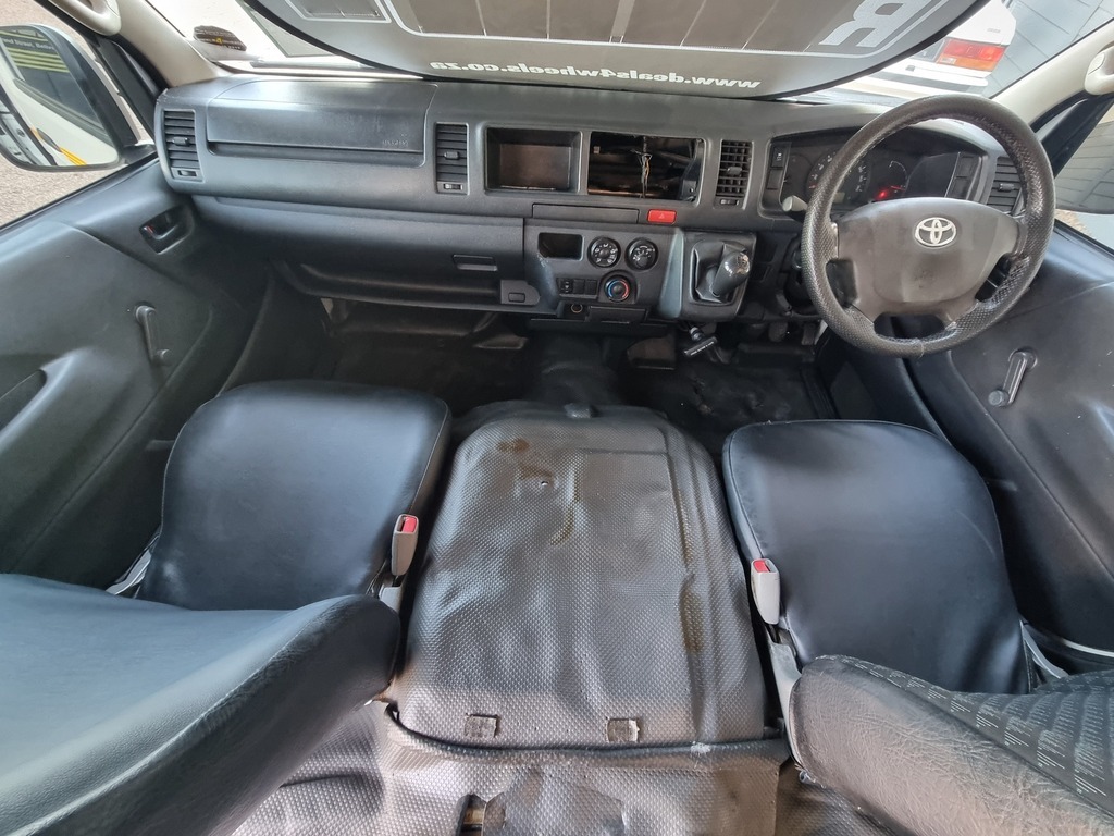 2022 TOYOTA QUANTUM/HIACE 2.5 D-4D SESFIKILE 16s