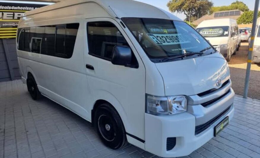2019 TOYOTA QUANTUM 2.5 D-4D SESFIKILE 15s