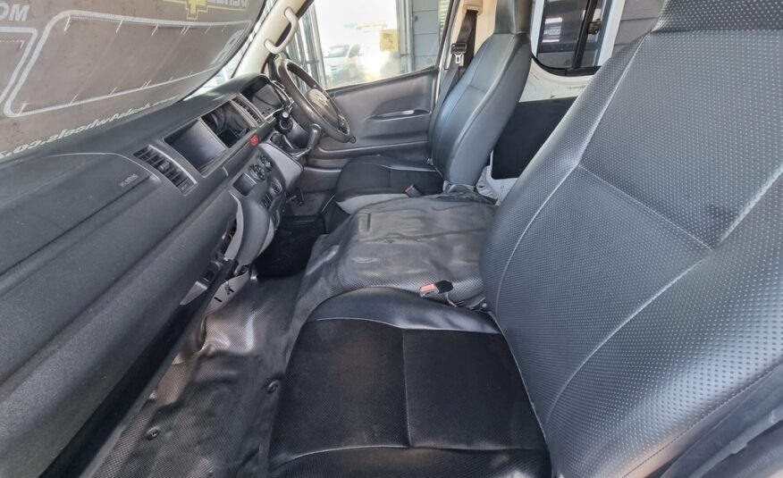 2019 TOYOTA QUANTUM/HIACE 2.5 D-4D SESFIKILE 16s