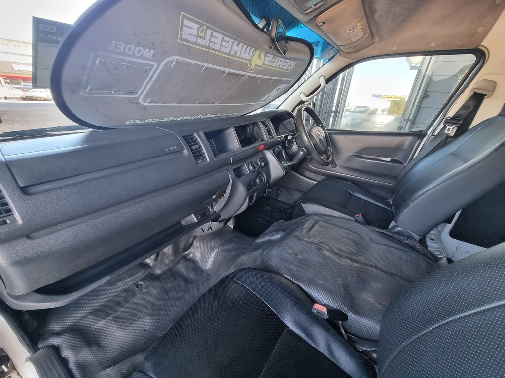 2019 TOYOTA QUANTUM 2.5 D-4D SESFIKILE 15s