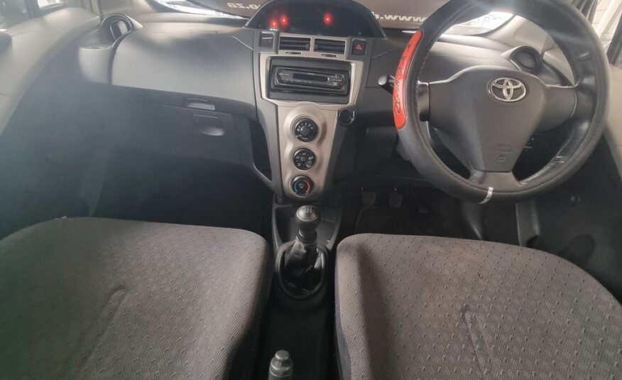 2011 TOYOTA YARIS ZEN3 ACS 5Dr