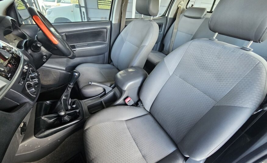 2014 TOYOTA HILUX 2.5D-4D SRX 4X4 P/U D/C
