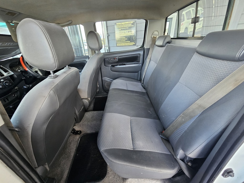 2014 TOYOTA HILUX 2.5D-4D SRX 4X4 P/U D/C