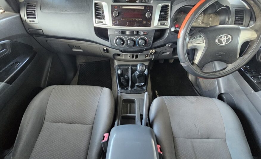 2014 TOYOTA HILUX 2.5D-4D SRX 4X4 P/U D/C
