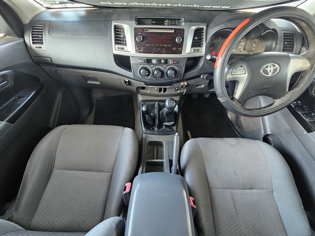 2014 TOYOTA HILUX 2.5D-4D SRX 4X4 P/U D/C