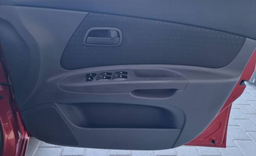 2008 KIA RIO 1.4 5Dr