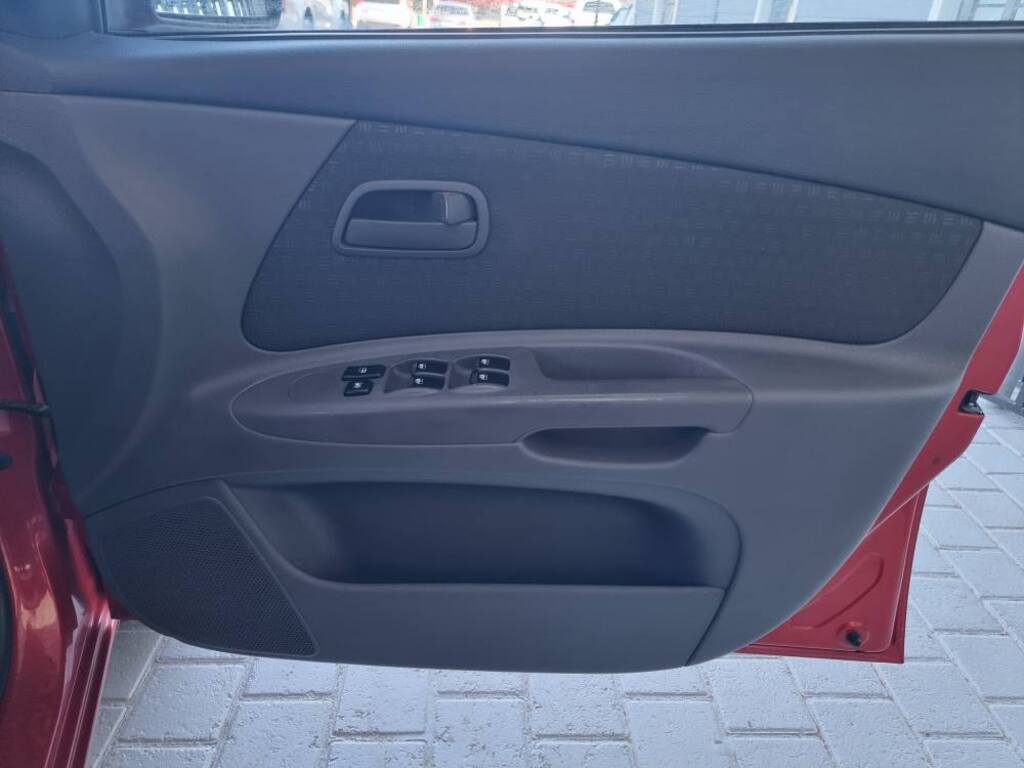 2008 KIA RIO 1.4 5Dr