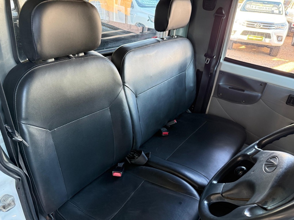 2015 MAHINDRA BOLERO 2.5 TD P/U S/C