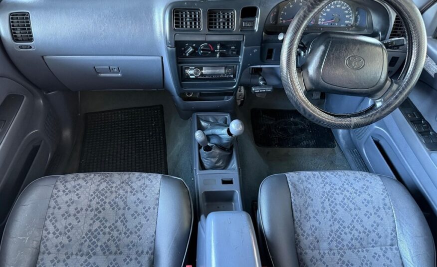 2001 TOYOTA HILUX 3000KZ-TE RAIDER 4X4 P/U D/C