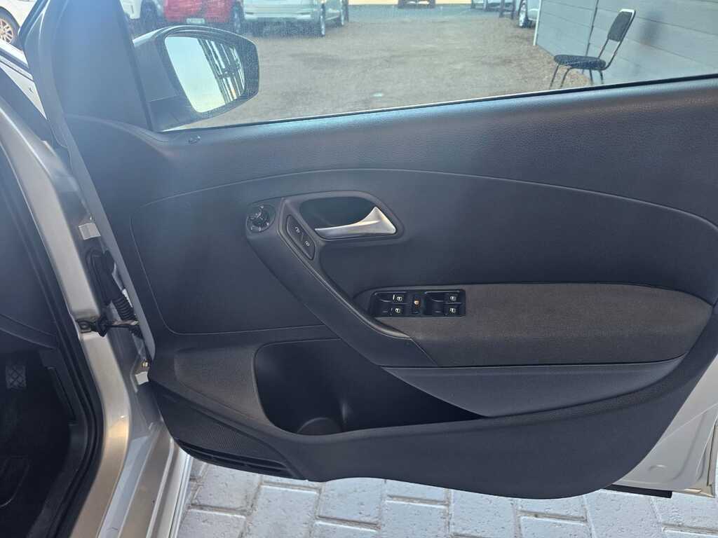 2011 VOLKSWAGEN POLO 1.2 TDI BLUEMOTION 5DR