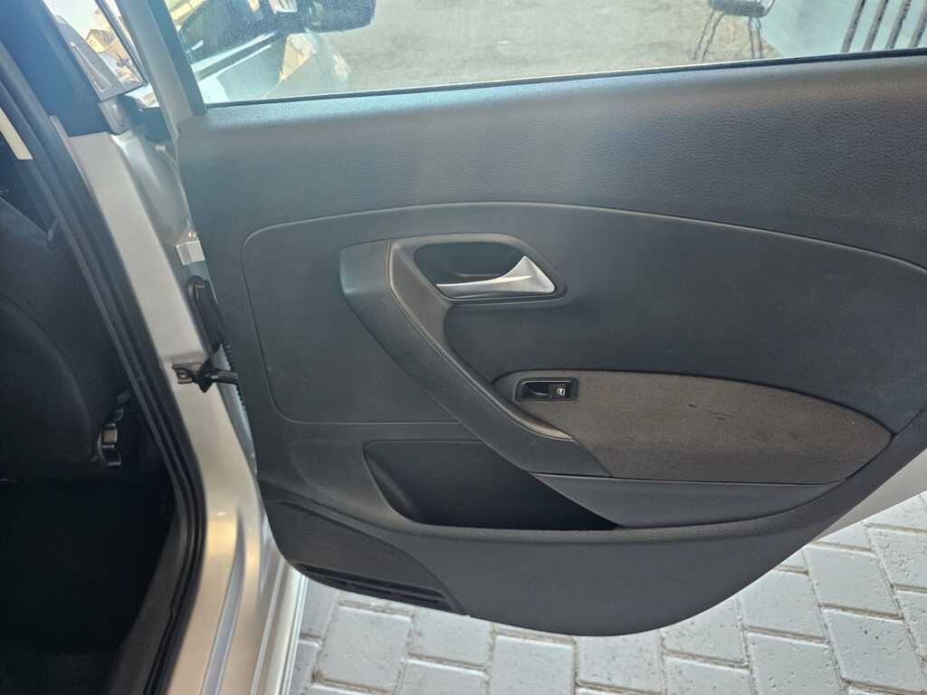 2011 VOLKSWAGEN POLO 1.2 TDI BLUEMOTION 5DR