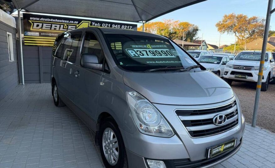 2017 HYUNDAI H-1 2.5 CRDI A/T/ 2.5 ELITE A/T