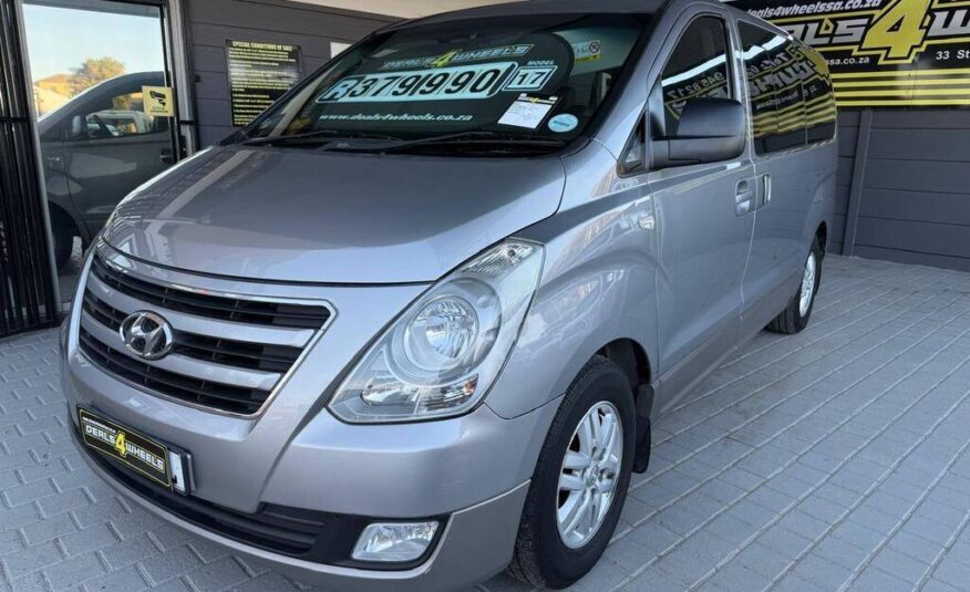 2017 HYUNDAI H-1 2.5 CRDI A/T/ 2.5 ELITE A/T