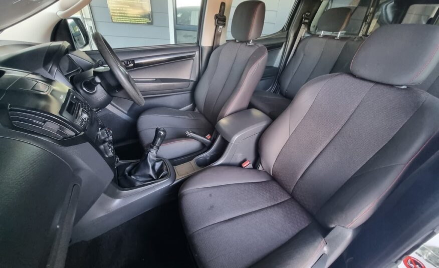 2017 ISUZU KB 250 D-TEQ HO HI RIDER P/U D/C