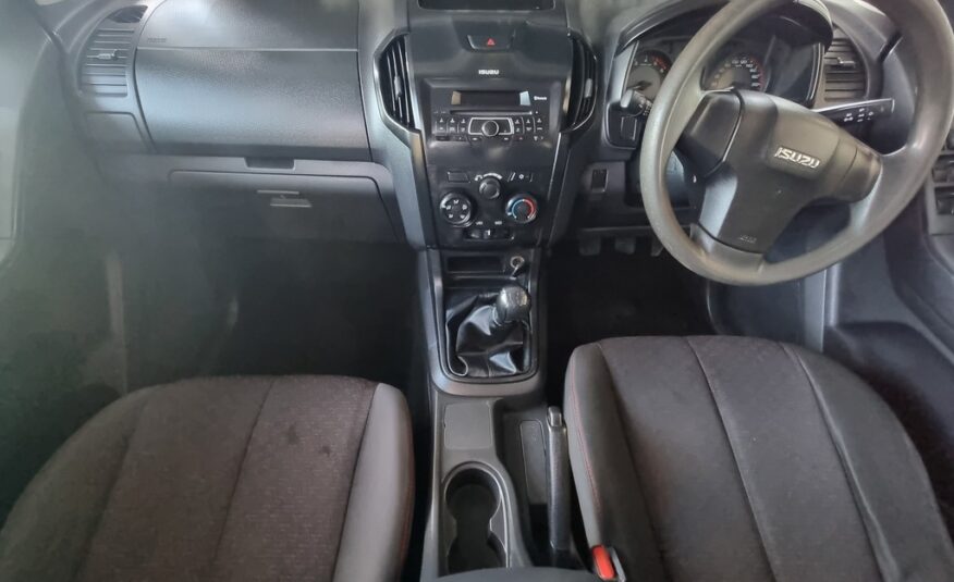 2017 ISUZU KB 250 D-TEQ HO HI RIDER P/U D/C