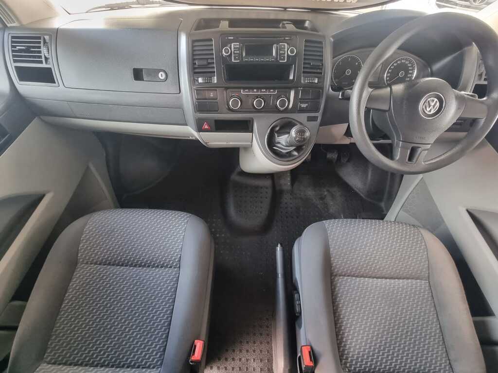 2013 VOLKSWAGEN T5 KOMBI 2.0 TDi (75KW) BASE (TRENDLINE)