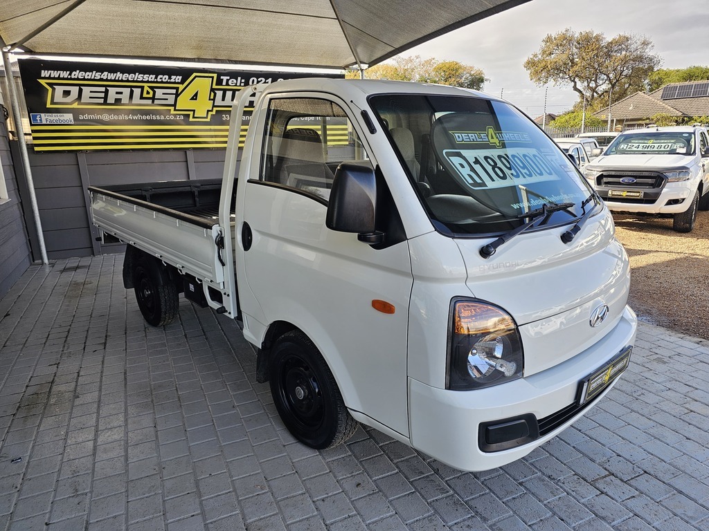 2016 HYUNDAI H100 2.6D F/C D/S