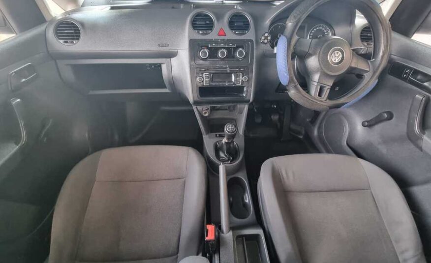 2014 VOLKSWAGEN CADDY MAXI 2.0TDi (81KW) CREWBUS P/V