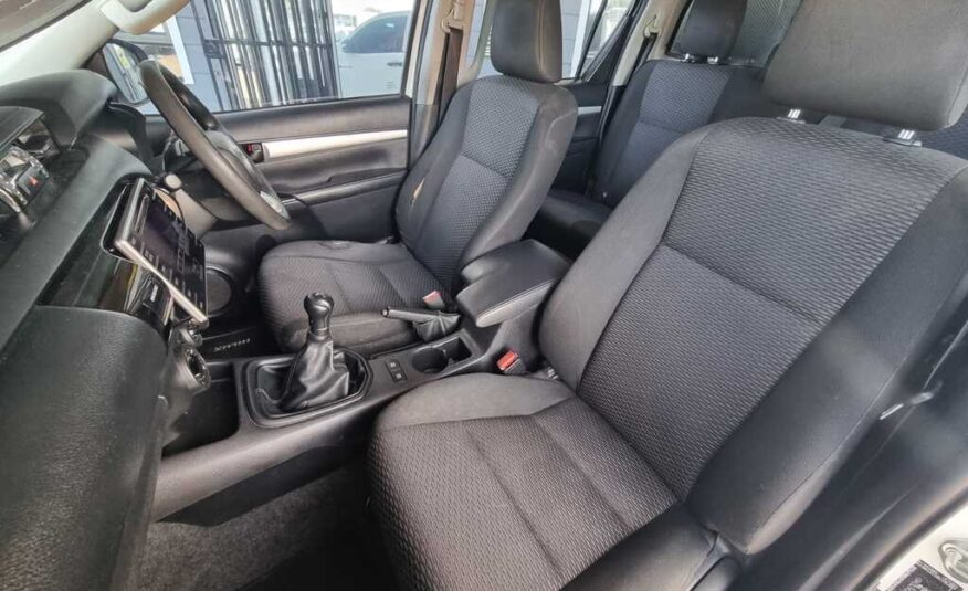 2017 TOYOTA HILUX 2.4 GD-6 RB SRX P/U D/C