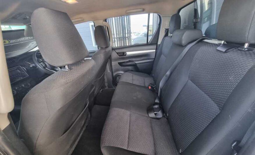 2017 TOYOTA HILUX 2.4 GD-6 RB SRX P/U D/C