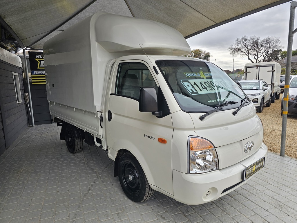 2009 HYUNDAI BAKKIE 2.6i D F/C D/S