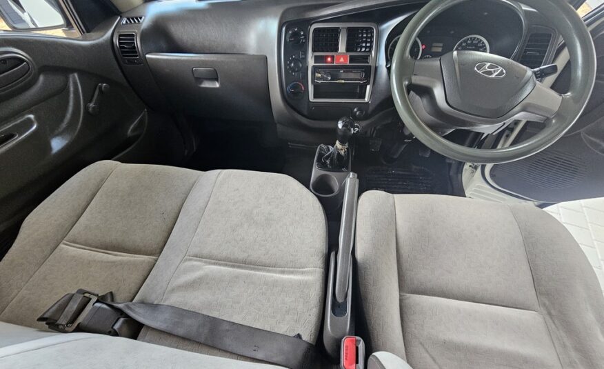 2017 HYUNDAI H100 2.6D F/C D/S