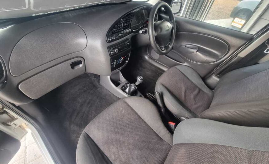 2011 FORD BANTAM 1.3i P/U S/C