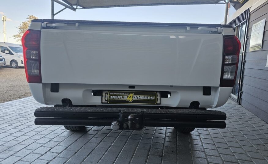 2017 ISUZU KB 250 D-TEQ HO FLEETSIDE SAFETY P/U S/C