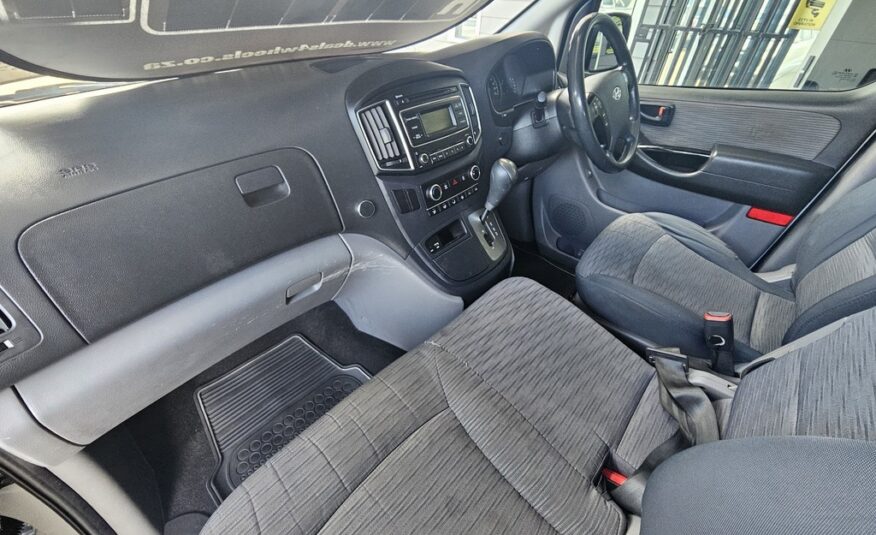 2018 HYUNDAI H-1 2.5 CRDi MULTICAB A/T 6 SEAT