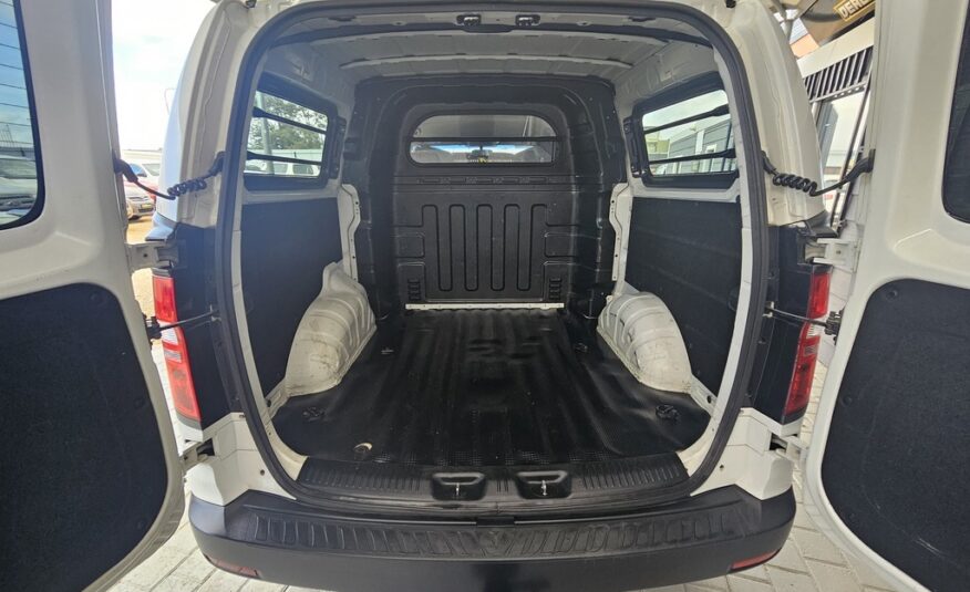 2018 HYUNDAI H-1 2.5 CRDi MULTICAB A/T 6 SEAT