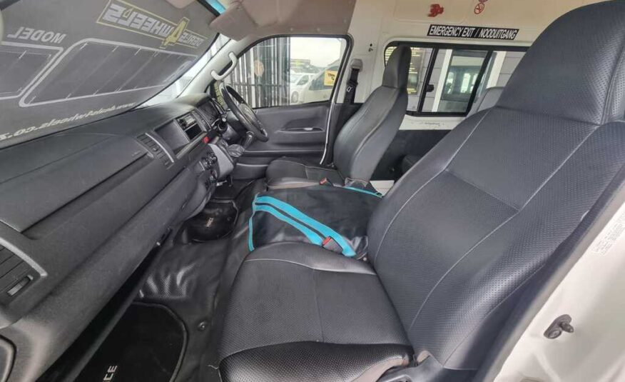 2021 TOYOTA QUANTUM/HIACE 2.5 D-4D SESFIKILE 16s