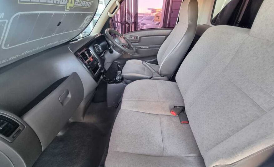 2017 HYUNDAI H100 2.6D A/C F/C D/S