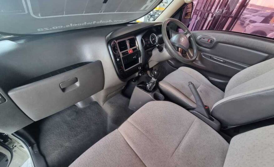 2017 HYUNDAI H100 2.6D A/C F/C D/S