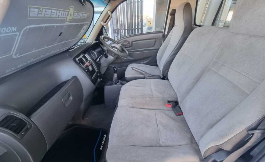 2017 HYUNDAI H100 2.6D F/C C/C