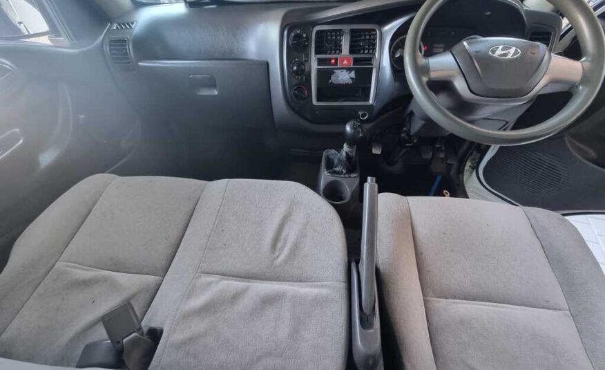 2017 HYUNDAI H100 2.6D F/C C/C
