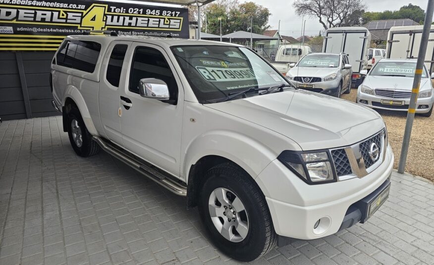 2011 NISSAN NAVARA 2.5 dCi  XE K/CAB P/U S/C