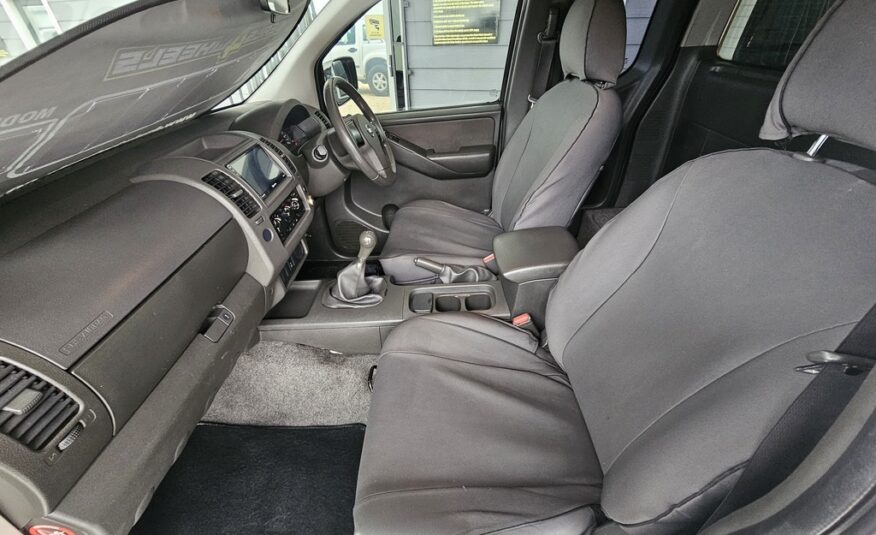 2011 NISSAN NAVARA 2.5 dCi  XE K/CAB P/U S/C