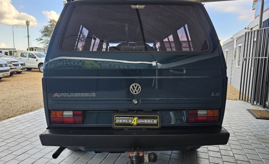 1996 VOLKSWAGEN VOLKSIE BUS 2.3